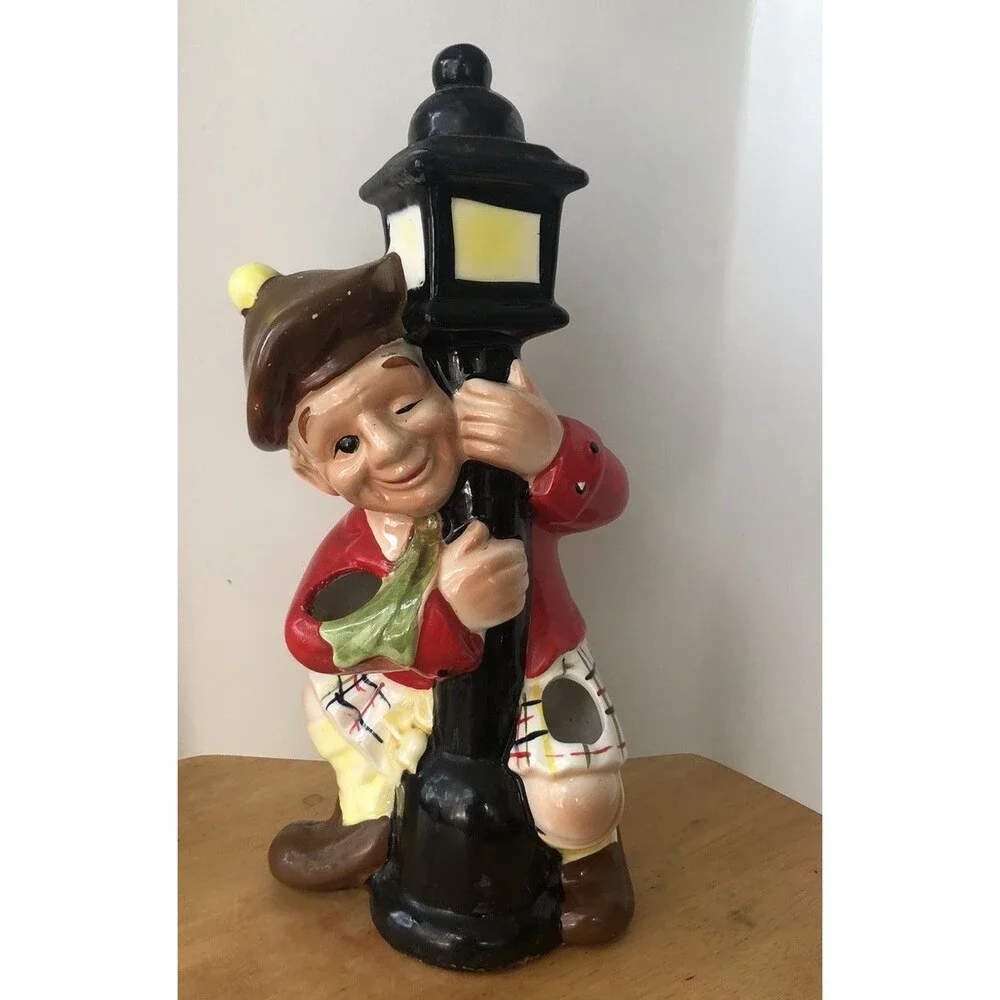 N/A vintage ceramic